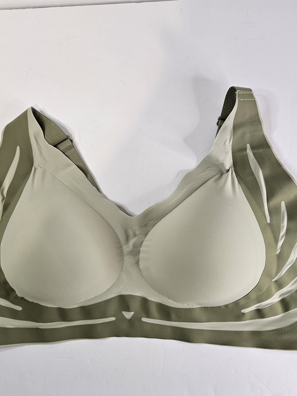 Womens Seamless Powerful Anti-Sag Lightly Lined Olive Green Bra 6XL